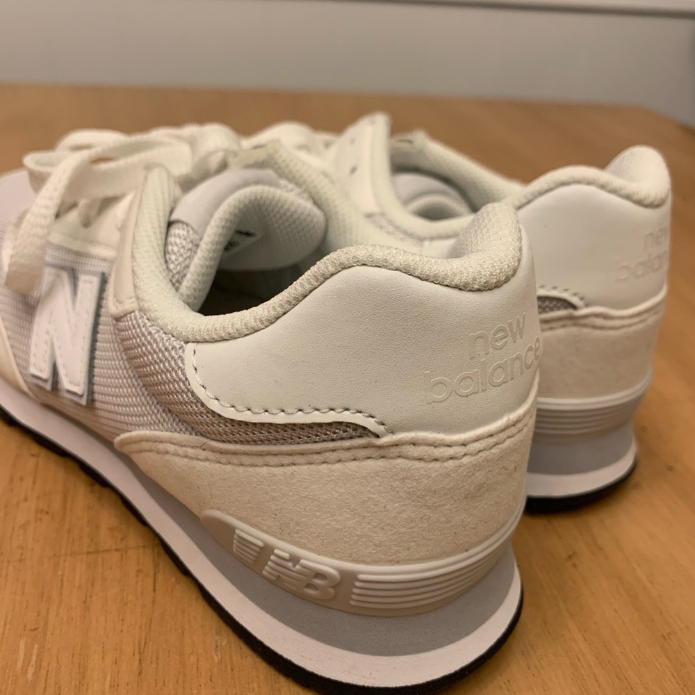 White new balance 515 sneakers size 3